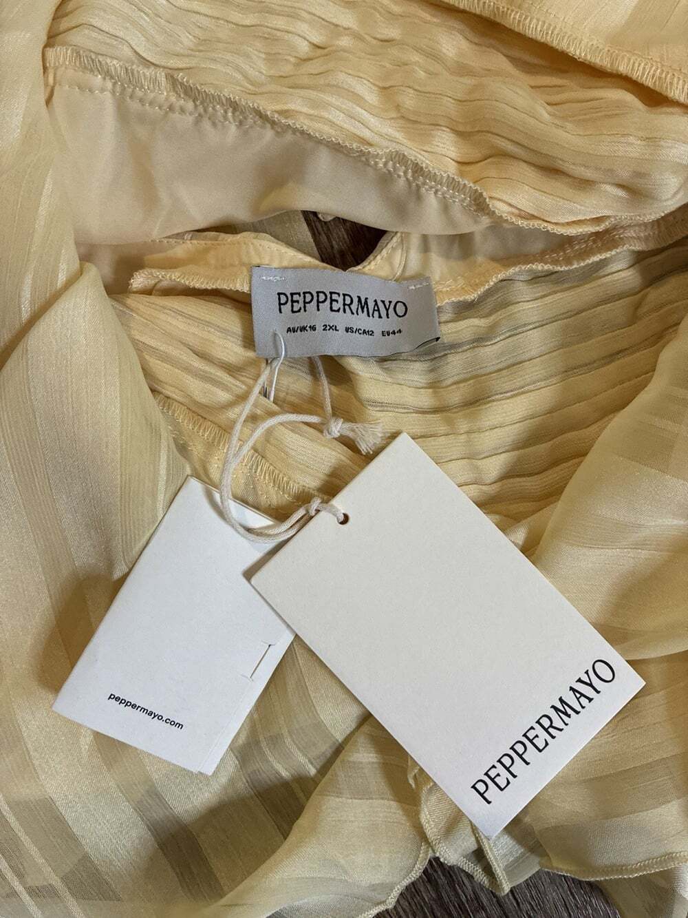Peppermayo NWT Willow Chiffon Mini Dress in Butter Yellow Size 12 Open Back - Picture 8 of 9